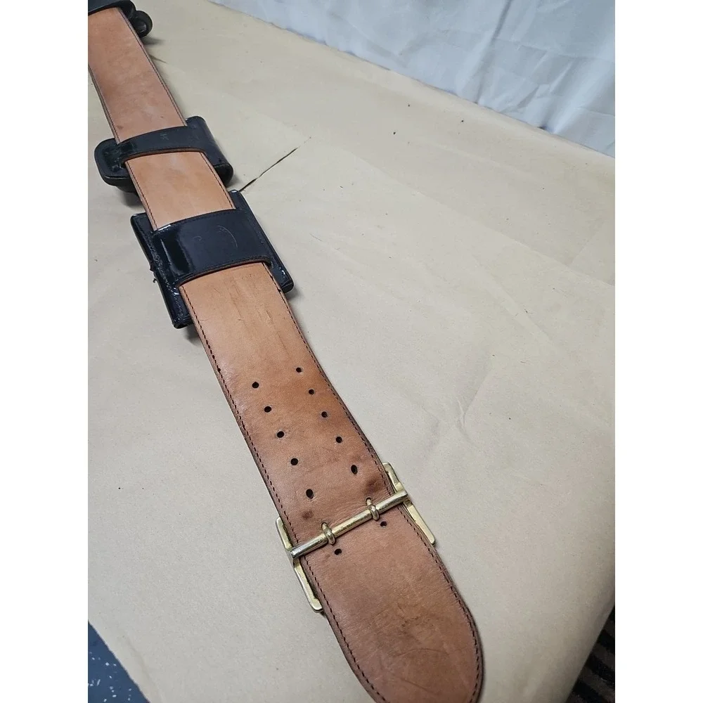 Mixson Leathercraft‎ Utility 36